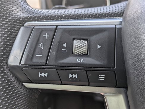 Used 2023 Mitsubishi Outlander SE image 14