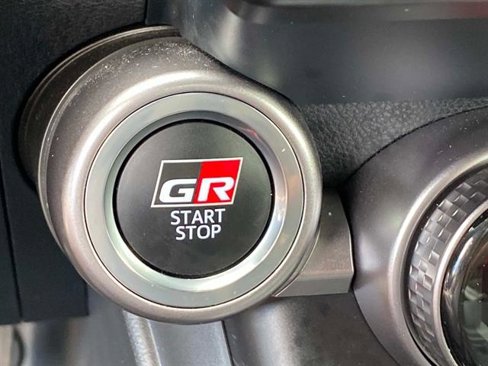 Used 2023 Toyota GR86 image 29