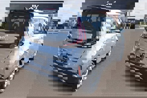 New 2025 Kia Soul LX w/ LX Technology Package image 3