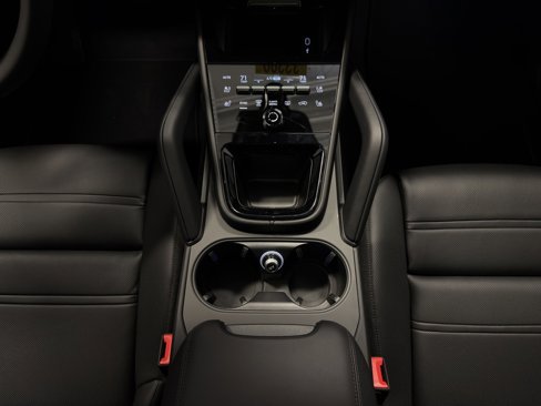 New 2026 Porsche Cayenne Coupe image 24