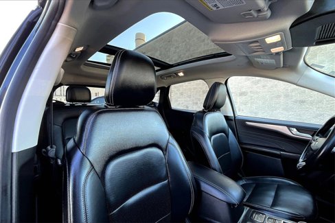 Used 2022 Ford Escape SEL image 21