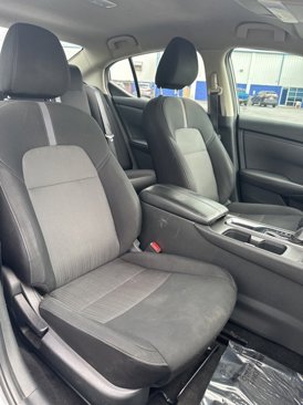 Used 2023 Nissan Sentra SV w/ Trunk Package image 18
