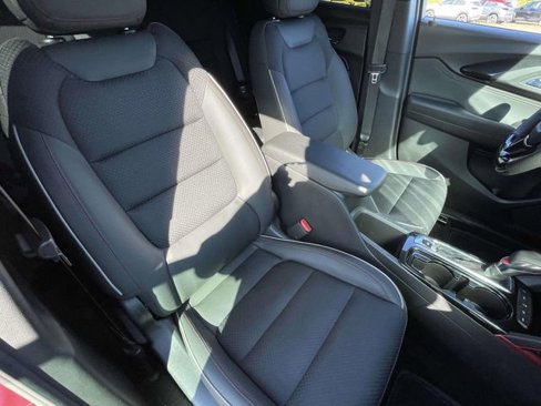 Used 2021 Chevrolet TrailBlazer RS w/ Convenience Package image 29
