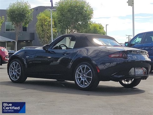 Used 2021 MAZDA MX-5 Miata Sport image 2