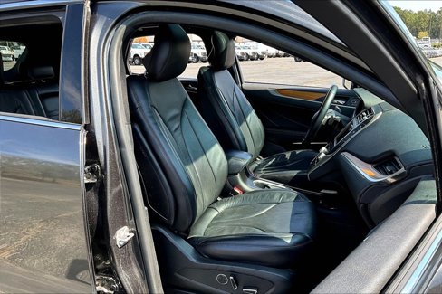 Used 2019 Lincoln MKC Reserve w/ MKC Climate Package image 7