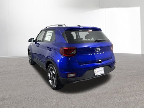 New 2025 Hyundai Venue SEL image 29