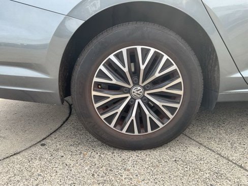 Used 2021 Volkswagen Jetta S image 24
