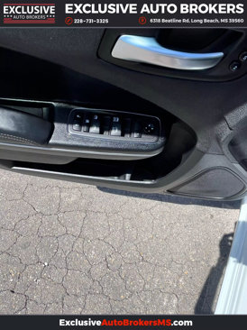 Used 2022 Dodge Charger SXT w/ Leather Interior Group image 14