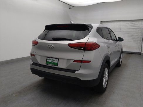 Used 2019 Hyundai Tucson SE image 7