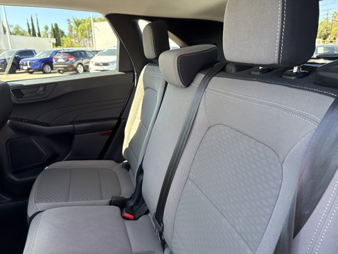 Used 2022 Ford Escape SE image 13