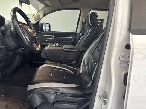 Used 2020 RAM 1500 Big Horn image 12
