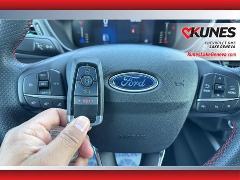 Used 2023 Ford Escape ST-Line image 46