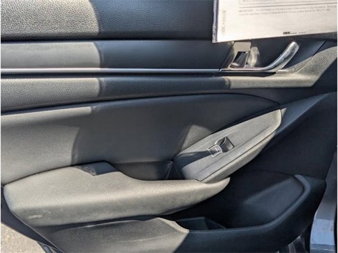 Used 2020 Honda Accord Sport image 10