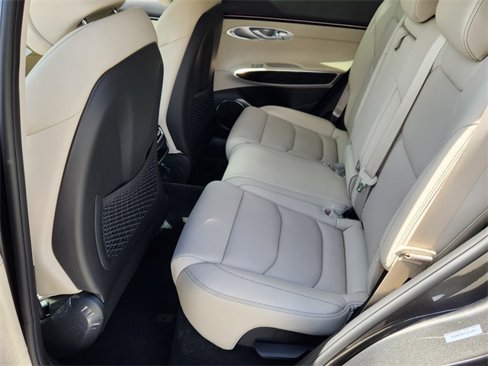 New 2026 Genesis GV70 2.5T image 7