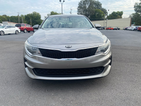 Used 2017 Kia Optima LX image 2