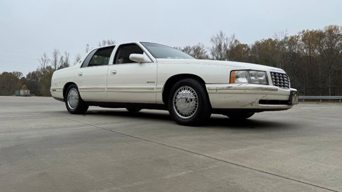 Used 1999 Cadillac De Ville image 7