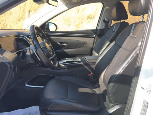 Used 2023 Hyundai Tucson Limited image 25