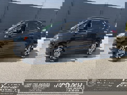 Certified 2024 Ford Edge Titanium image 4