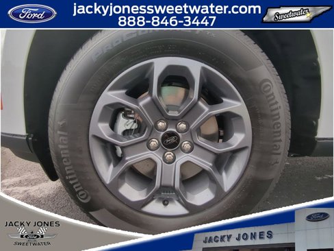 New 2025 Ford Maverick XLT image 10