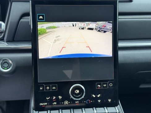 Used 2025 GMC Terrain Elevation image 19