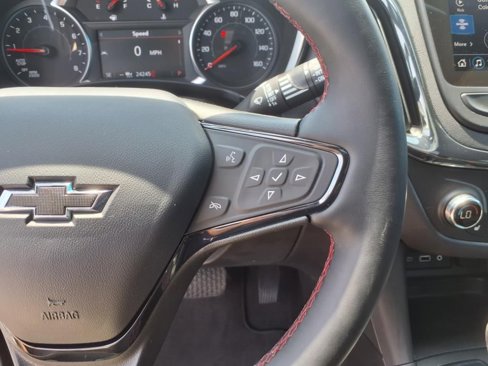 Used 2024 Chevrolet Equinox RS w/ RS Leather Package image 22
