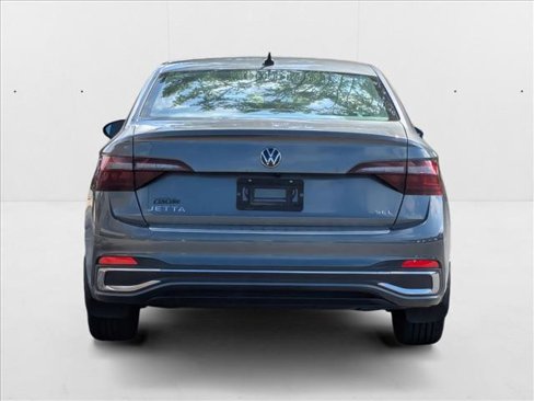 Used 2022 Volkswagen Jetta SEL image 6