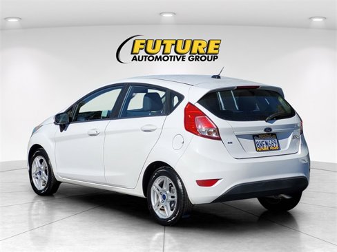 Used 2018 Ford Fiesta SE image 9