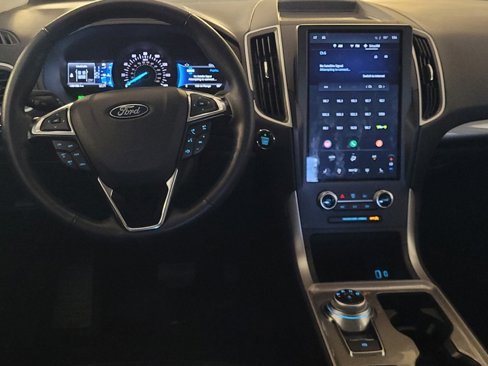 Used 2024 Ford Edge SEL image 22