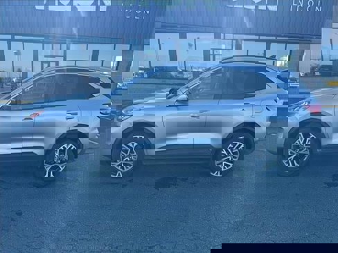 Certified 2021 Ford Escape SEL image 2