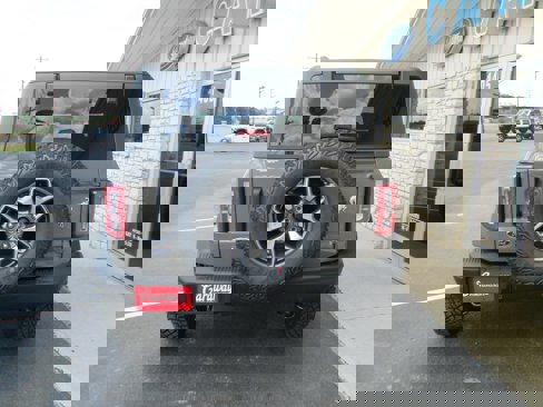 New 2025 Ford Bronco Badlands image 32