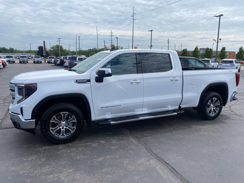 Used 2023 GMC Sierra 1500 SLE image 7