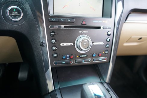Used 2017 Ford Explorer Limited w/ Equipment Group 301A image 19