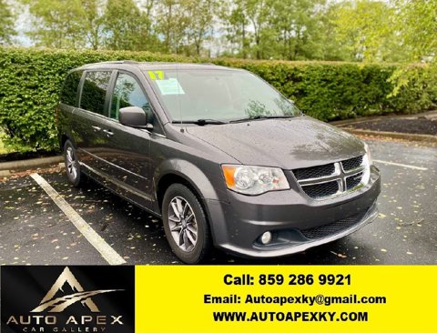 Used 2017 Dodge Grand Caravan SXT image 1