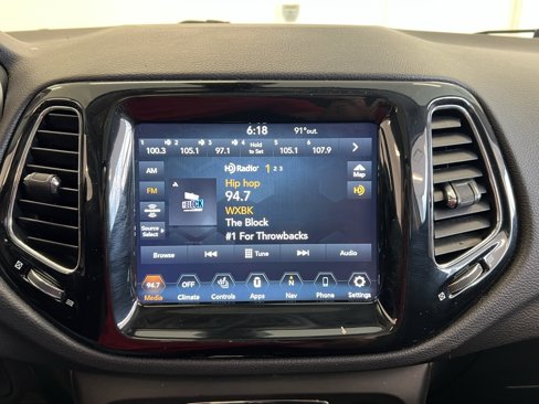 Used 2020 Jeep Compass Limited image 10