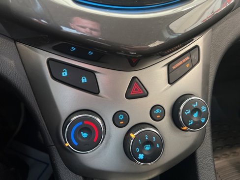Used 2015 Chevrolet Sonic LTZ image 20