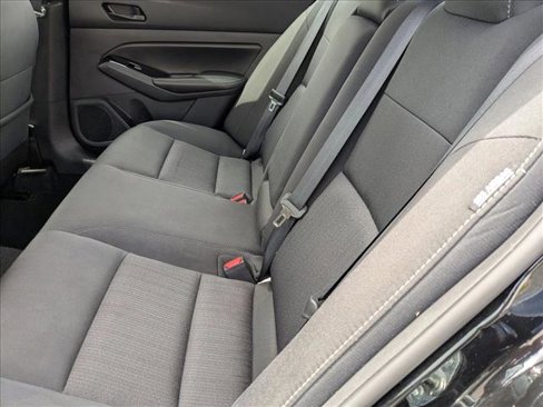 Used 2023 Nissan Altima 2.5 SV image 13