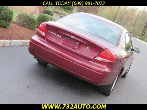 Used 2004 Ford Taurus SES image 26