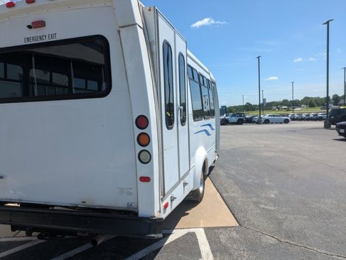 Used 2012 Ford E-350 and Econoline 350 Super Duty w/ Shuttle Bus Prep Pkg image 6