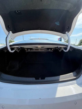 Used 2024 Chevrolet Malibu LT image 10
