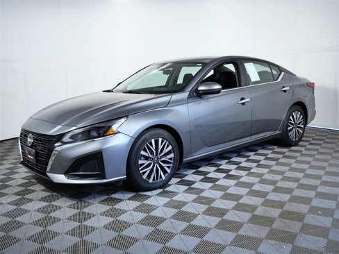 Used 2023 Nissan Altima 2.5 SV image 5