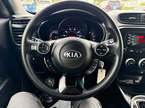 Used 2016 Kia Soul image 19