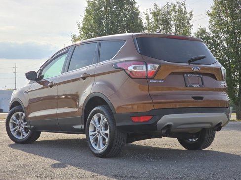 Used 2017 Ford Escape SE image 19