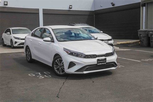 Certified 2023 Kia Forte LXS image 2
