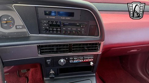Used 1989 Ford Thunderbird image 21
