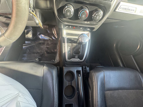 Used 2014 Jeep Compass Latitude image 24