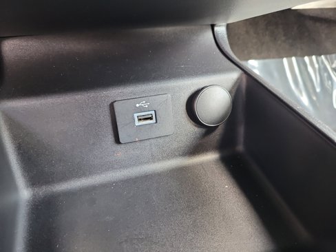 Used 2018 Ford Fusion SE image 23