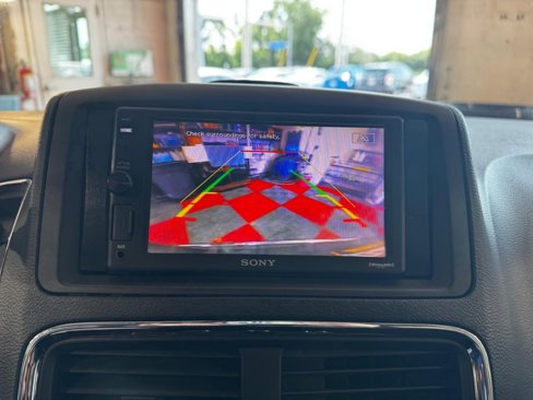 Used 2019 Dodge Grand Caravan SE image 24