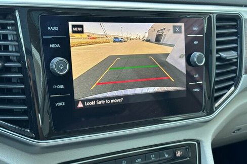 Used 2019 Volkswagen Atlas SEL Premium image 20