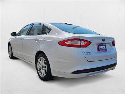 Used 2016 Ford Fusion SE image 7