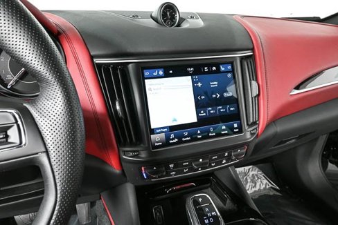 Certified 2022 Maserati Levante GT image 13